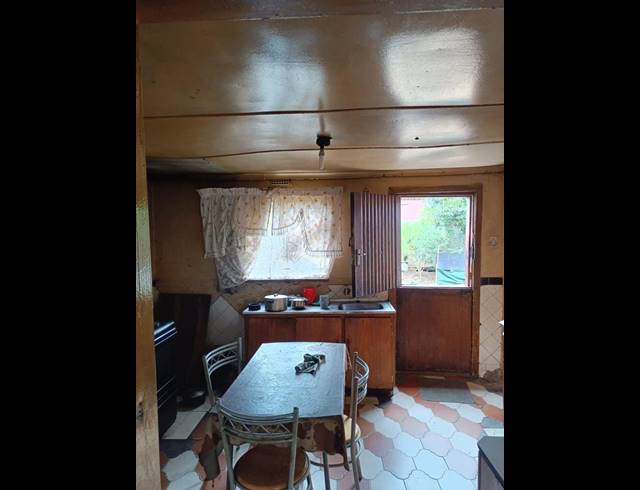 5 BEDROOM HOUSE FOR SALE IN DUDUZA